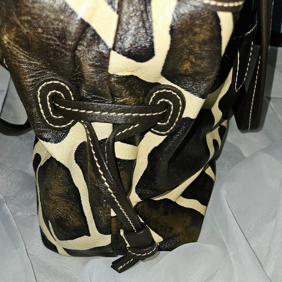 PRELOVED Dooney & Bourke Women Purse - Picture 8 of 16